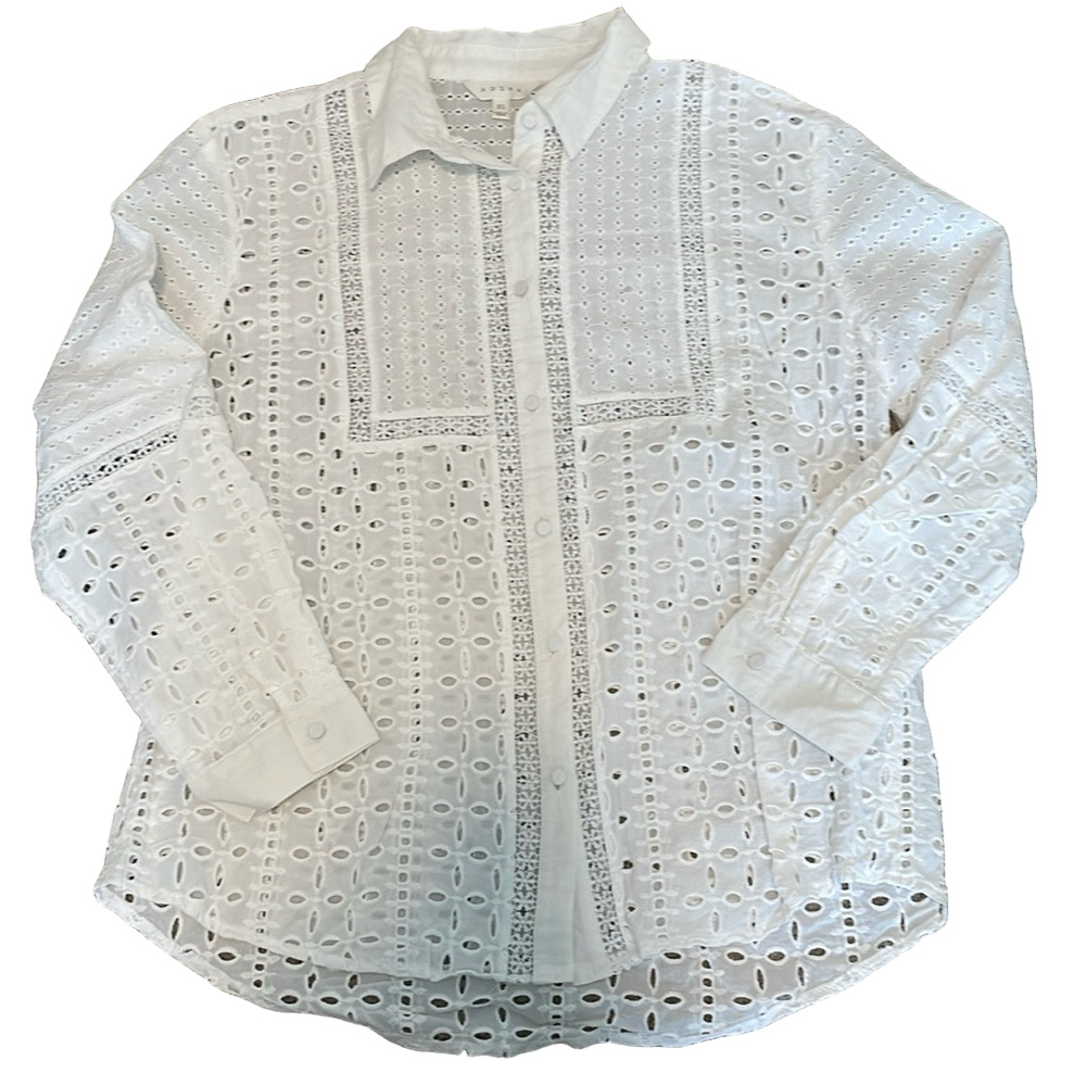 Adiva crisp white Eyelet Button-Up Blouse